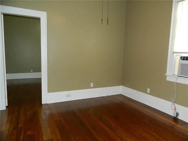 733 Elmira Ave — Photo 8