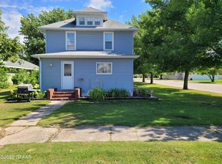 306 Governor St, Oklee, MN 56742