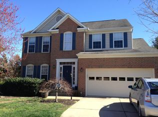 12821 Tournament Dr, Reston, VA 20191