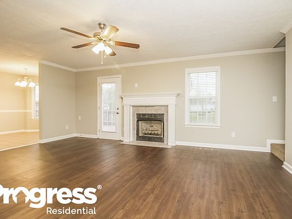 3rd image of 1521 Lews Ct