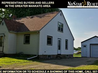 325 2nd St SE, New Richland, MN 56072