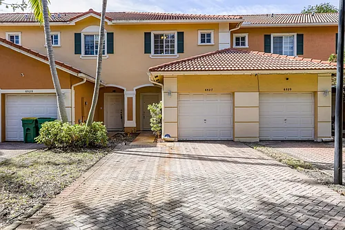 6527 Catalina Ln Photo 1