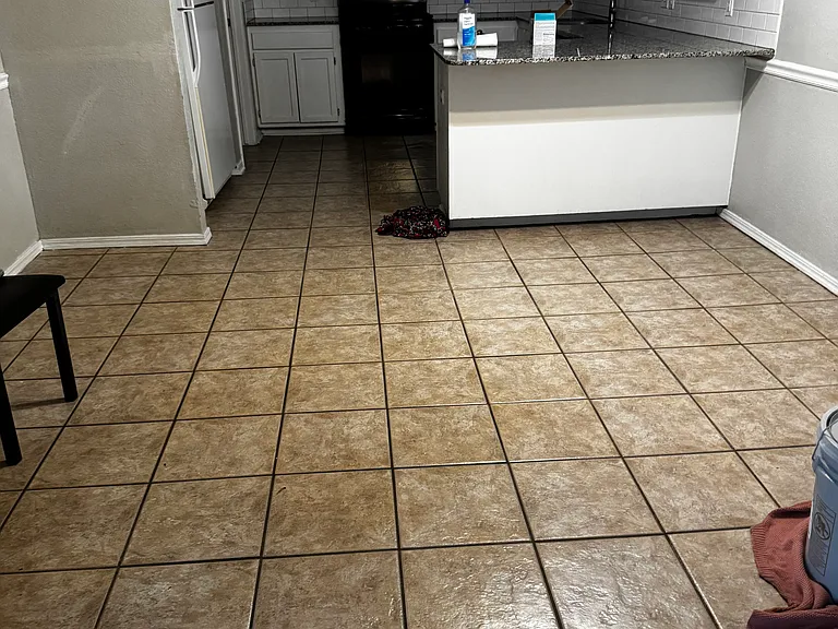11232 S Nandina Ave — Photo 7