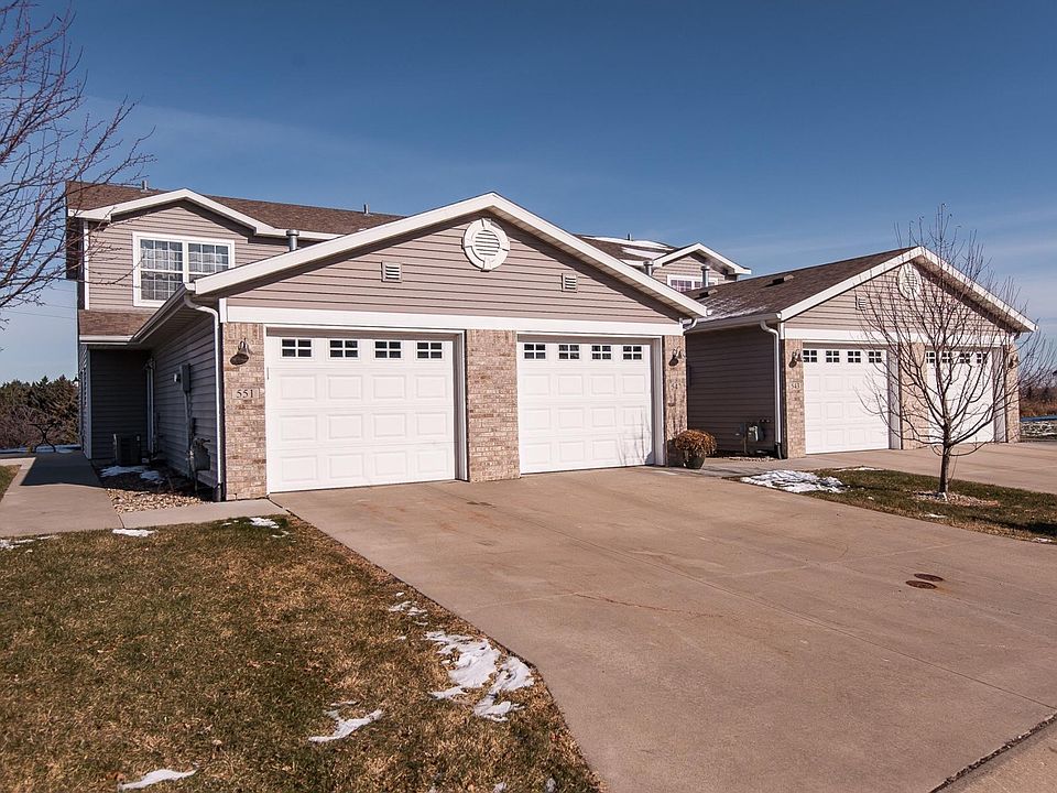 1st image of 551 Pointe Ct SW