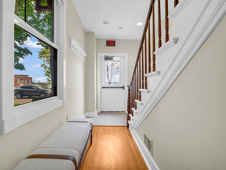 256 S Water St #1B — Photo 5