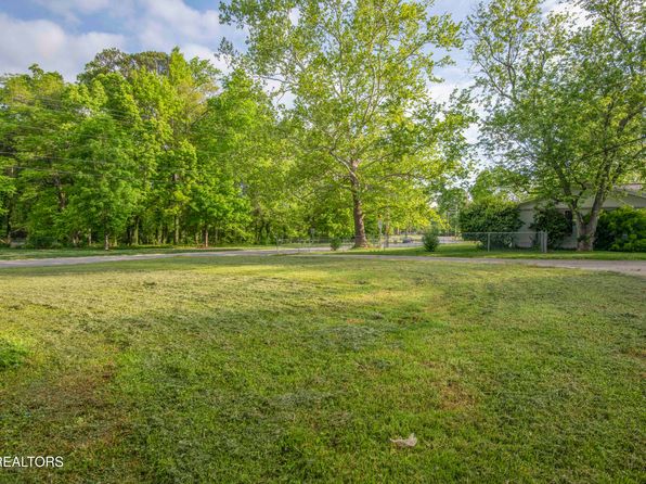 191 Manhattan Ave, Oak Ridge, TN 37830