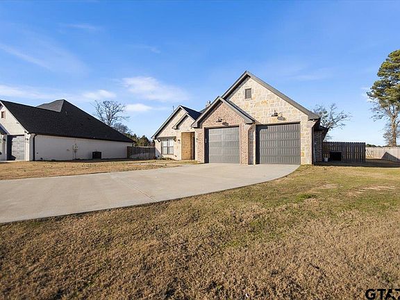 4th image of 17755 Jayleen Ln