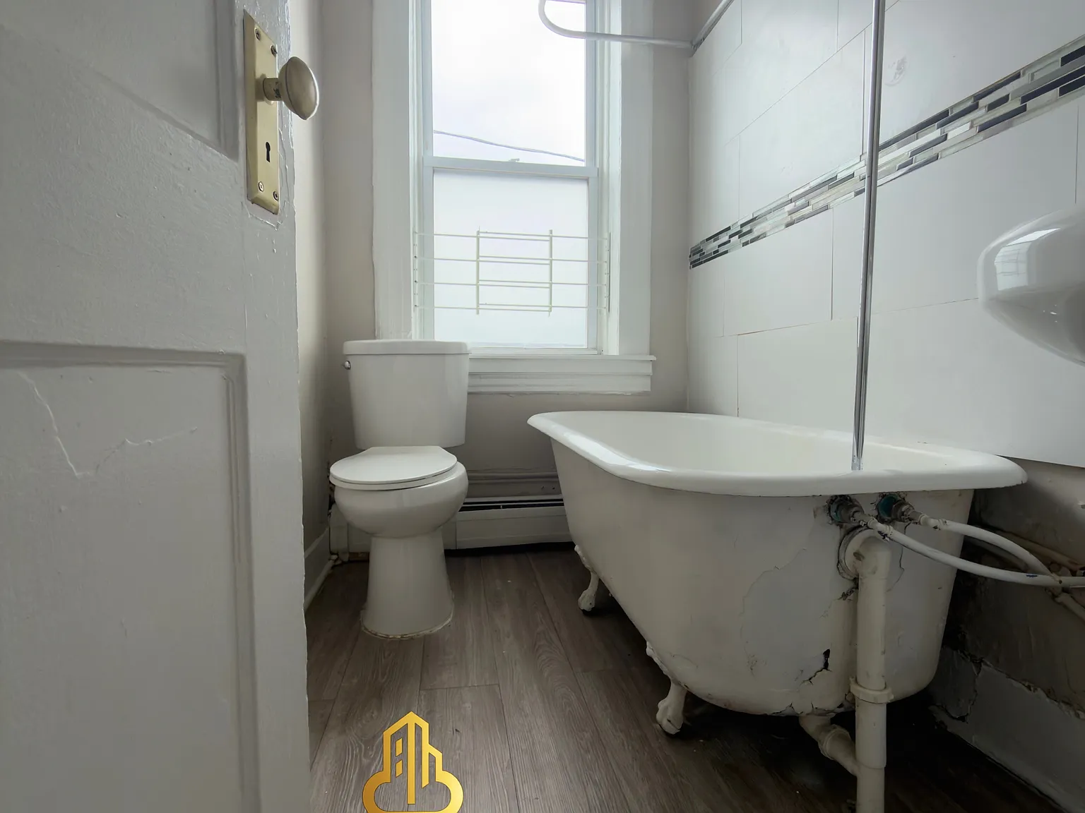 488 John F Kennedy Blvd — Photo 4