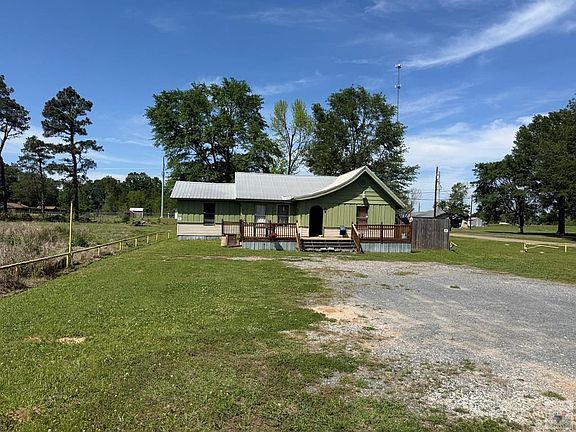 2nd image of 2790 West Hwy #82