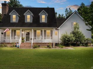 507 Puddin Ridge Rd, Moyock, NC 27958