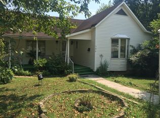 306 S Chamberlain Ave, Rockwood, TN 37854