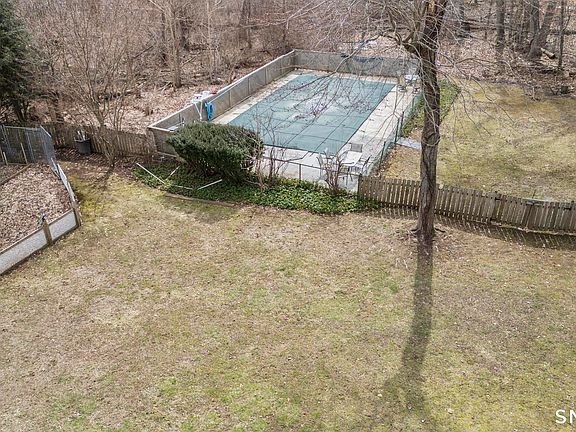 3rd image of 45 Ridge Acres Road