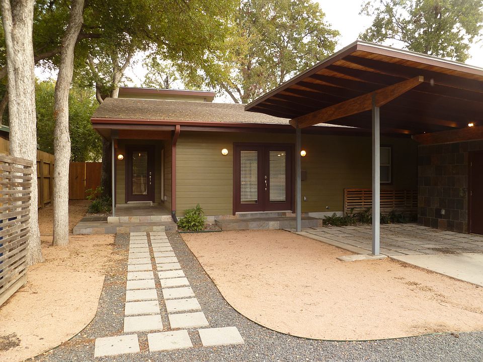 Front View - Unit B