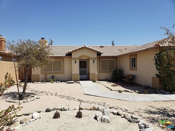 2nd image of 13166 Del Ray Ln