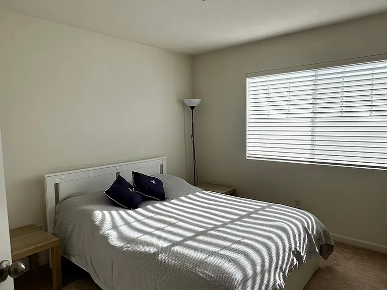 1705 Venice Ln — Photo 17