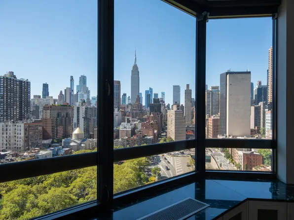 630 1st Avenue image 2 of 19