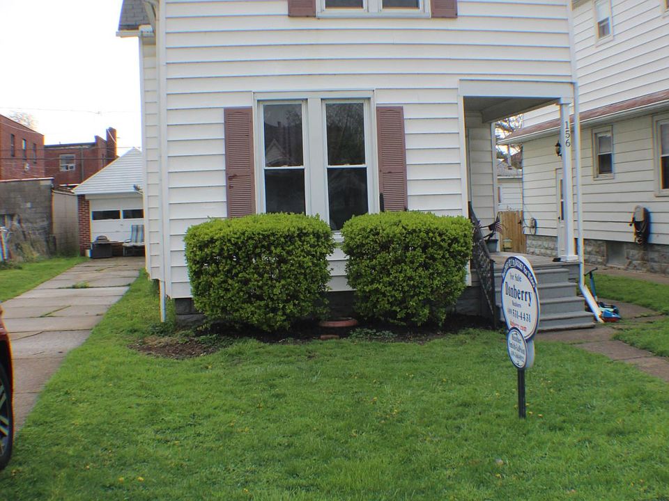 1st image of 156 Oak St