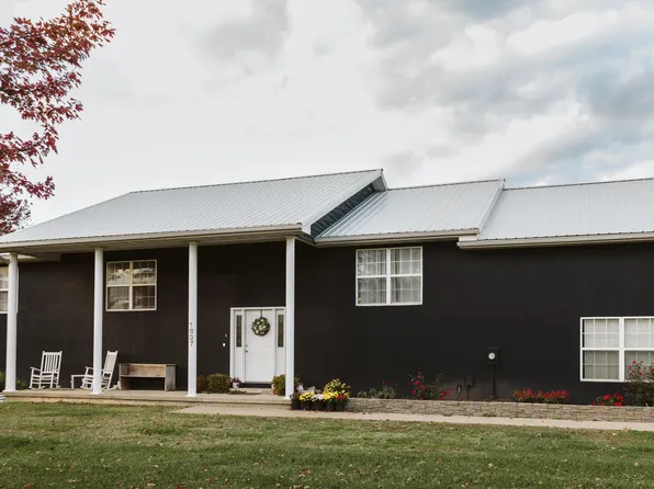 1637 E 541st Road, Brighton, MO 65617