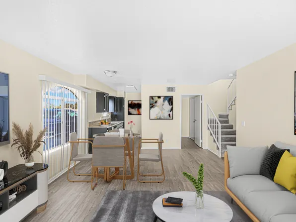 1241 E Avenue R APT C, Palmdale, CA 93550