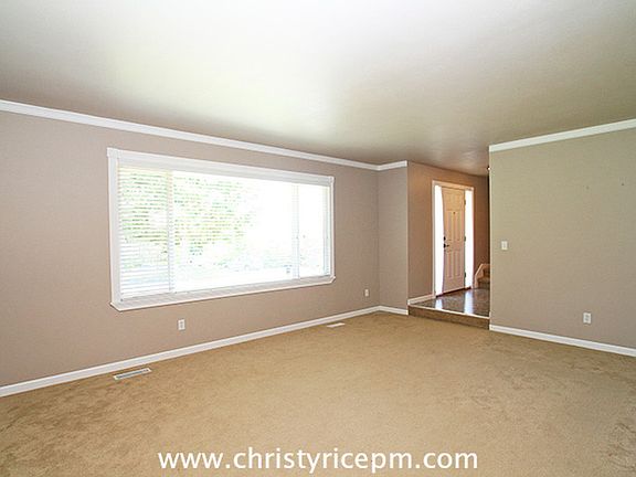4th image of 1425 172nd Pl NE