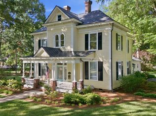 513 College St, Oxford, NC 27565