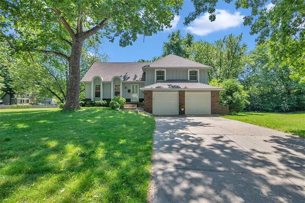 10515 Meadow Ln, Leawood, KS 66206 Zillow