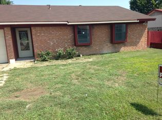 2207 Lamplight Dr, Killeen, TX 76543