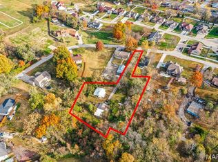 401 Blanche Dr, Saint Charles, MO