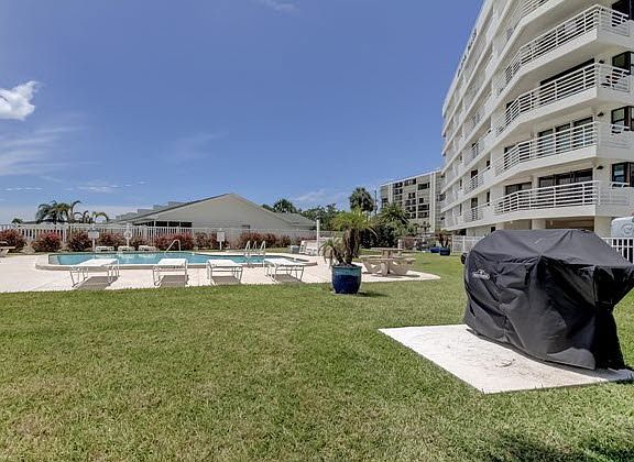 3rd image of 2539 Gary Cir APT 505