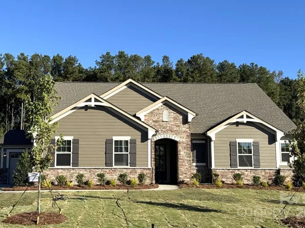 2533 Mabel Ln, Monroe, NC 28110
