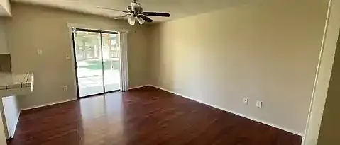 9001 Coulter Ct — Photo 10