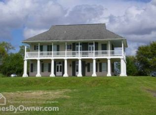 4301 Privateer Blvd, Barataria, LA 70036