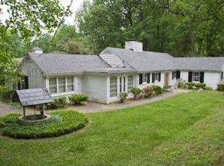 2918 Caves Rd, Owings Mills, MD 21117