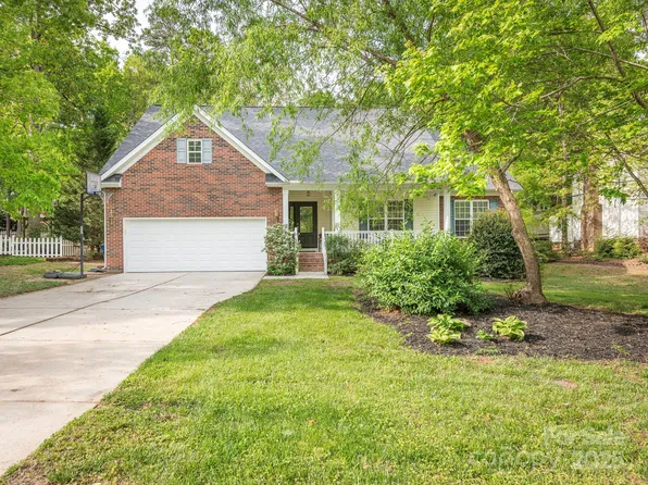 3033 Beech Ct, Indian Trail, NC 28079