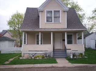 15 S Chicago Ave, Jamestown, NY