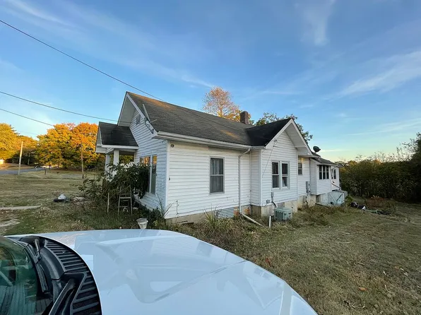 482 E Richardson Ave, Puxico, MO 63960