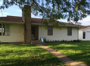 18012 N Cedar Bluff Rd, Williamsfield, IL 61489