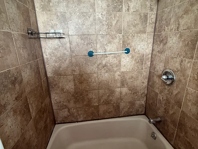 1073 Madison Ave #1 — Photo 7