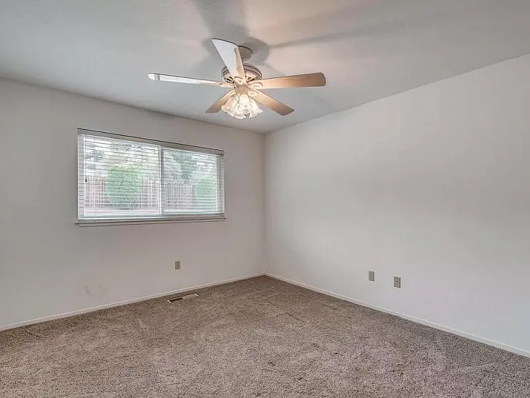 3300 Socrates Dr — Photo 14