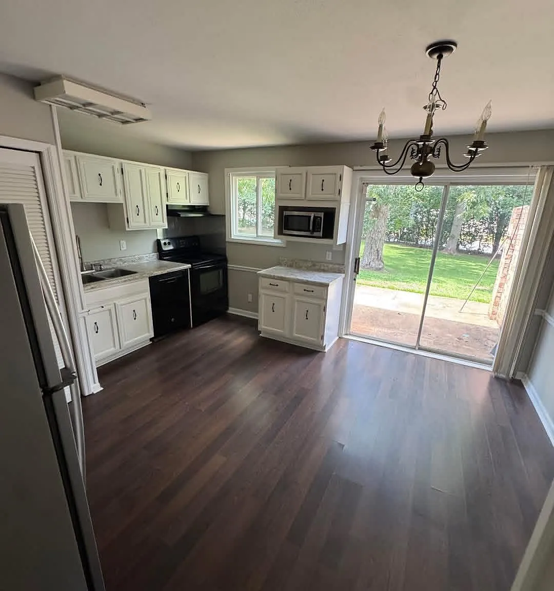 2 bed, 1.5 bath, 1120 sqft, $950 — Photo 4