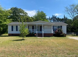 1701 Obannon Dr, Raeford, NC 28376