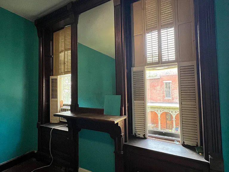409 SE 1st St #G — Photo 7