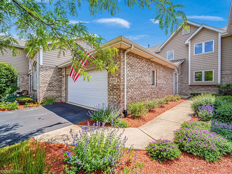 1st image of 19337 Cormoy Ln