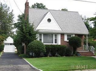 740 Hoover Ave, Peekskill, NY 10566