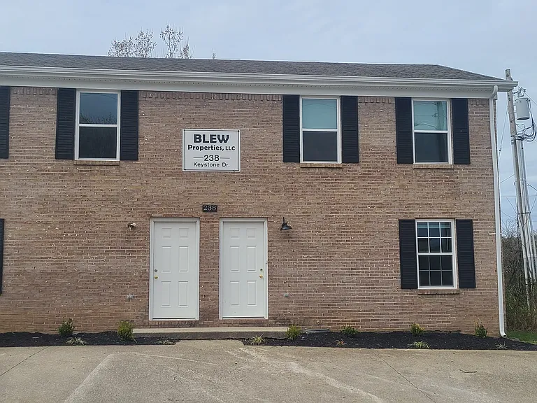 238 Keystone Dr #1 — Photo 3