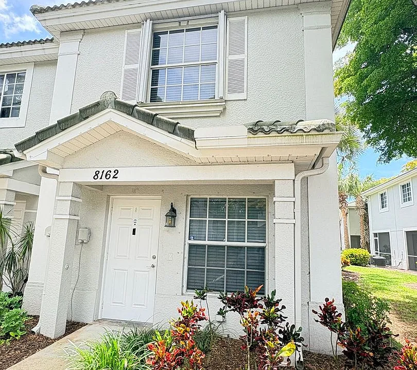 8162 Pacific Beach Dr