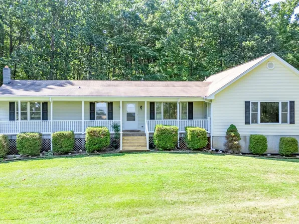 5155 Stage Rd, Concord, VA 24538