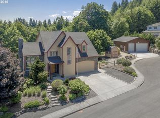 32870 NW View Terrace Pl, Scappoose, OR 97056