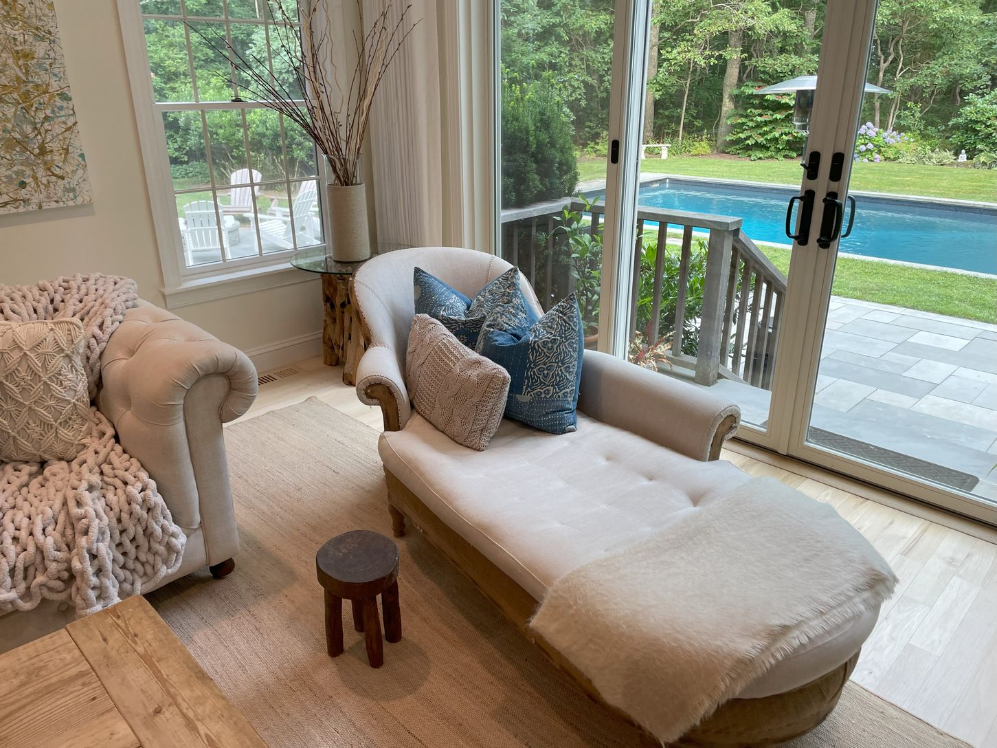  Living room/patio