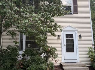 116 Eaglesmere Cir APT 12, East Stroudsburg, PA 18301